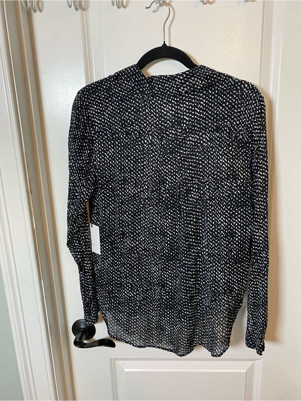 NWT Bella Dahl Black & White Printed Long-Sleeve Blouse - Picture 5 of 9